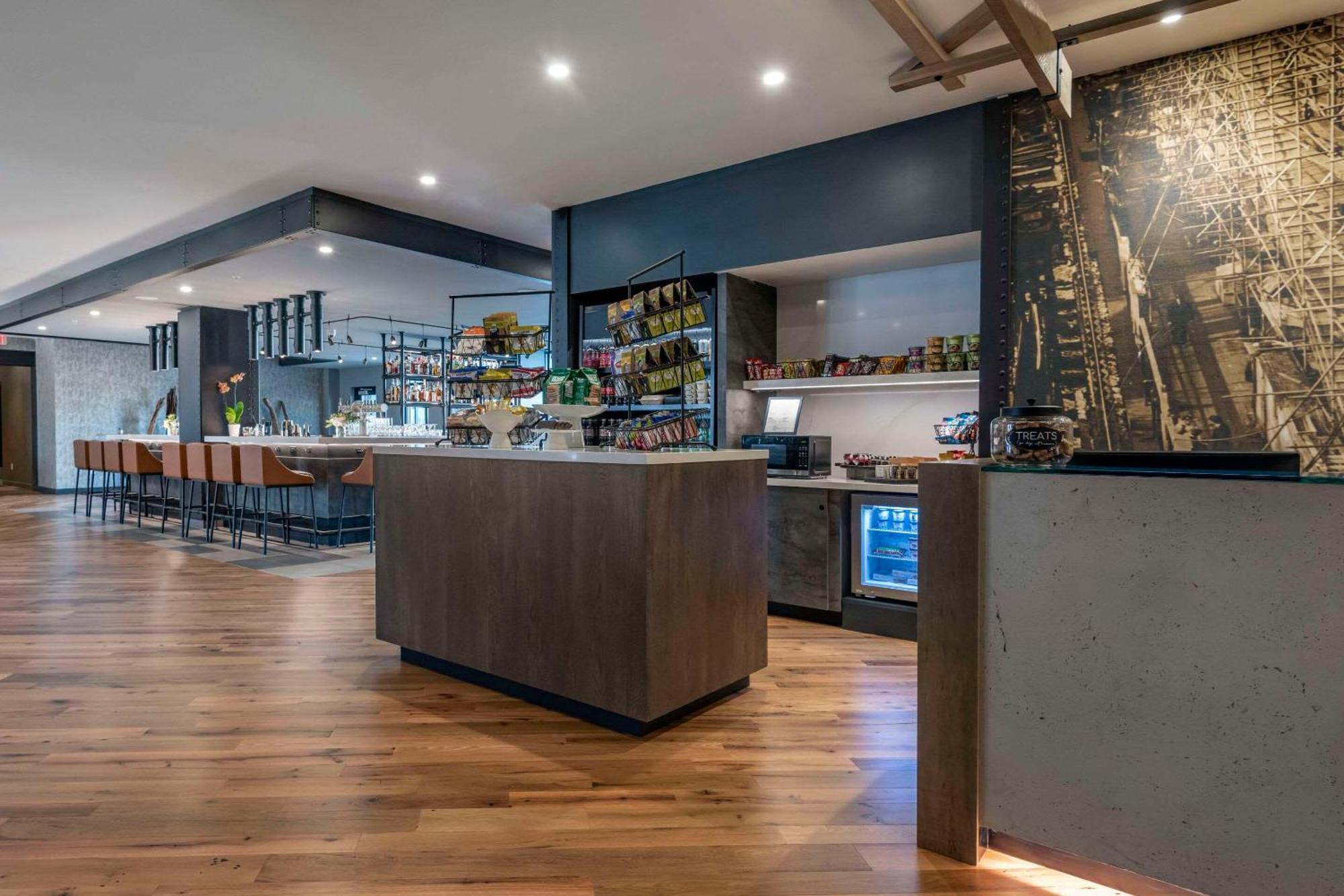 Cambria Hotel Portland Downtown Old Port Εξωτερικό φωτογραφία