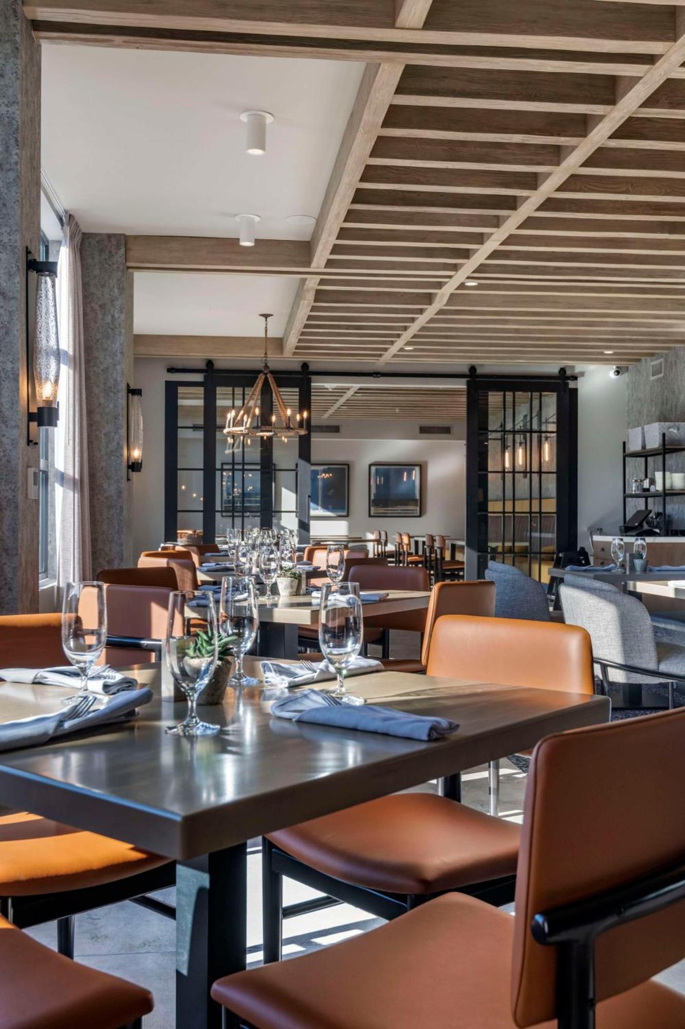 Cambria Hotel Portland Downtown Old Port Εξωτερικό φωτογραφία