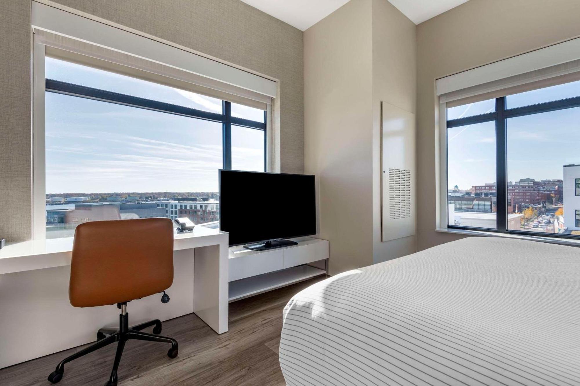 Cambria Hotel Portland Downtown Old Port Εξωτερικό φωτογραφία
