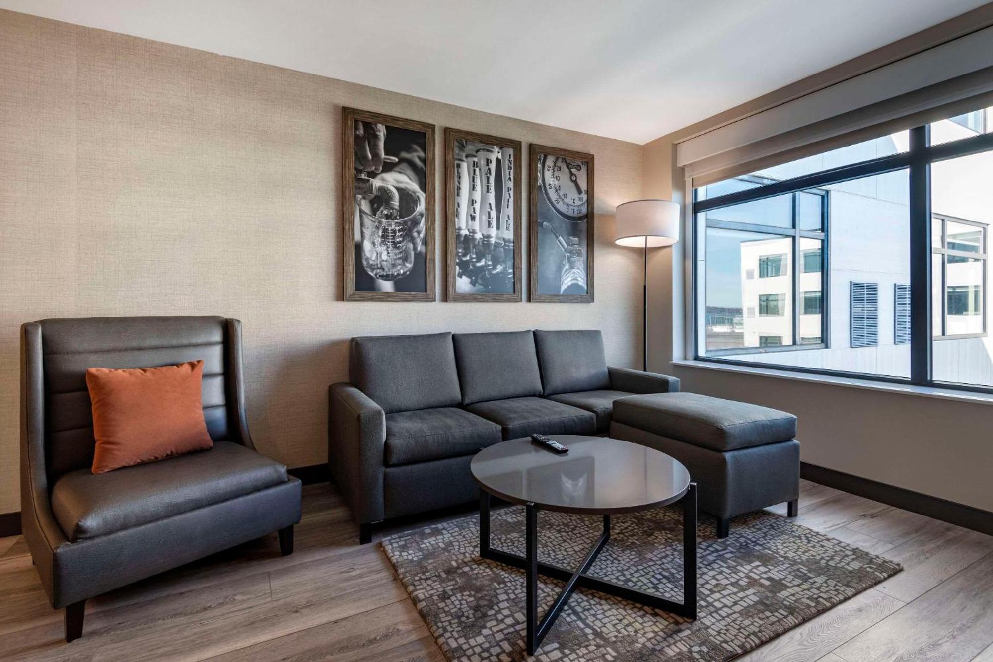 Cambria Hotel Portland Downtown Old Port Εξωτερικό φωτογραφία